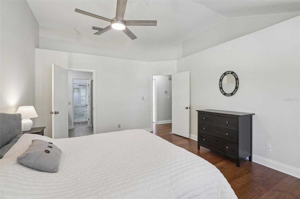 14534 Nettlecreek Road Tampa, FL 33624 - Photo 31 of 46