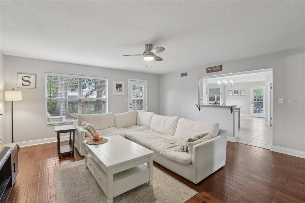 14534 Nettlecreek Road Tampa, FL 33624 - Photo 5 of 46