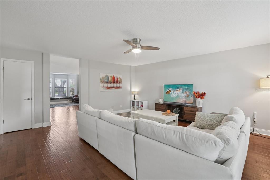 14534 Nettlecreek Road Tampa, FL 33624 - Photo 7 of 46