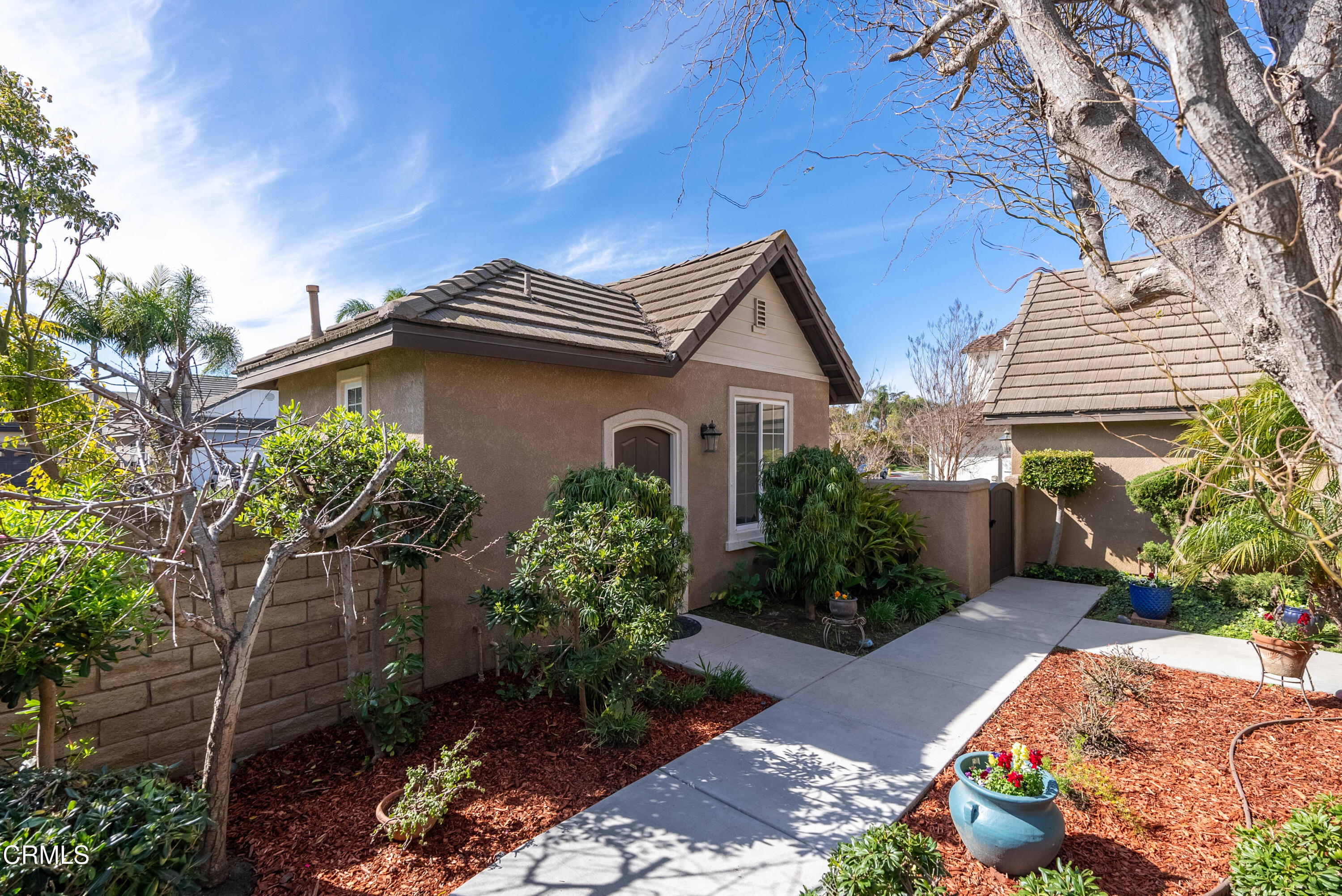 3633 Fairmont Lane Oxnard, CA 93036 - Photo 16 of 42 Front