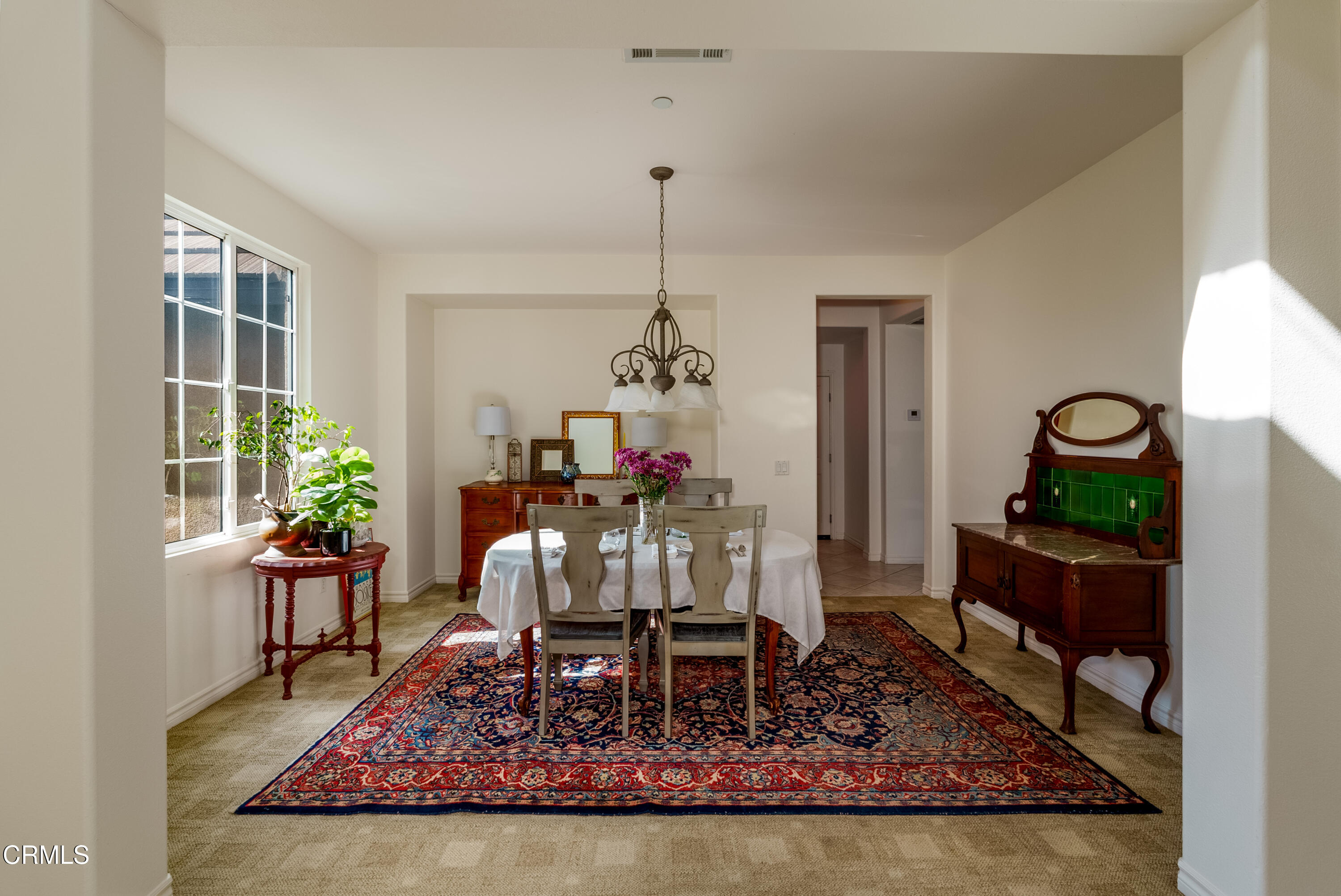 3633 Fairmont Lane Oxnard, CA 93036 - Photo 20 of 42 Dining Room