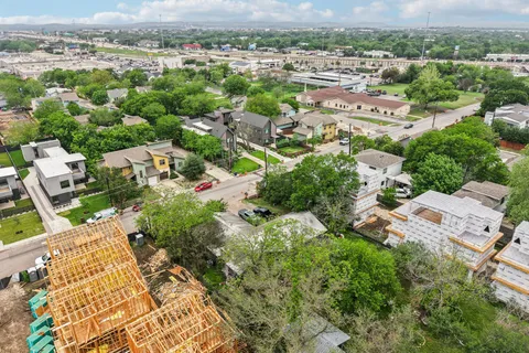 $999,999 | 4411 Banister Lane, Austin, TX 78745