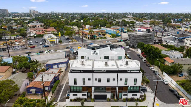 a view of a large building