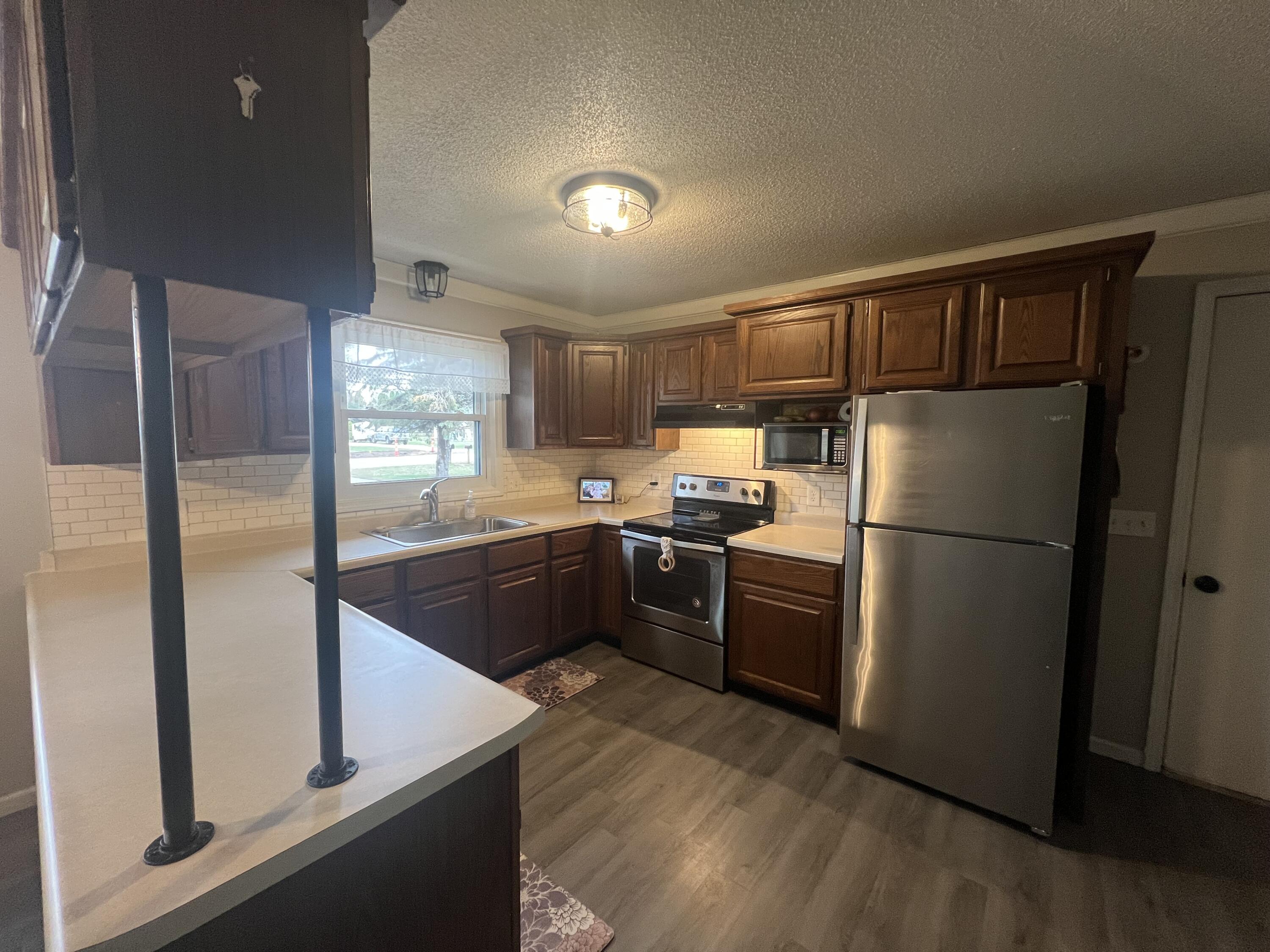 275 Lizzie Street Hesperia, MI 49421 - Photo 3 of 22 IMG_6251