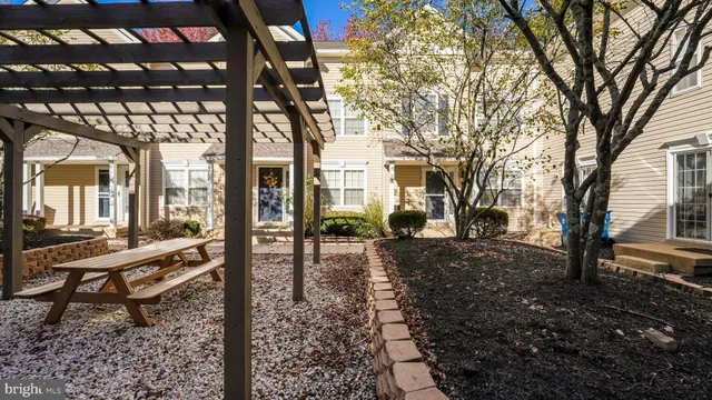 $360,000 | 110 Zircon Court, Unit 14, Warrington, PA 18976