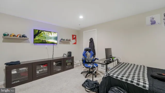 $360,000 | 110 Zircon Court, Unit 14, Warrington, PA 18976