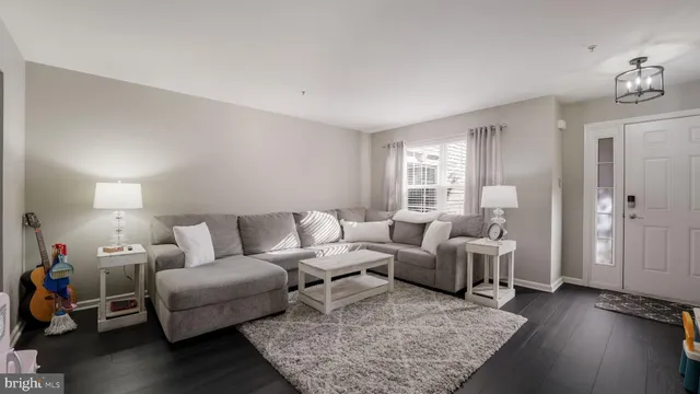 $360,000 | 110 Zircon Court, Unit 14, Warrington, PA 18976