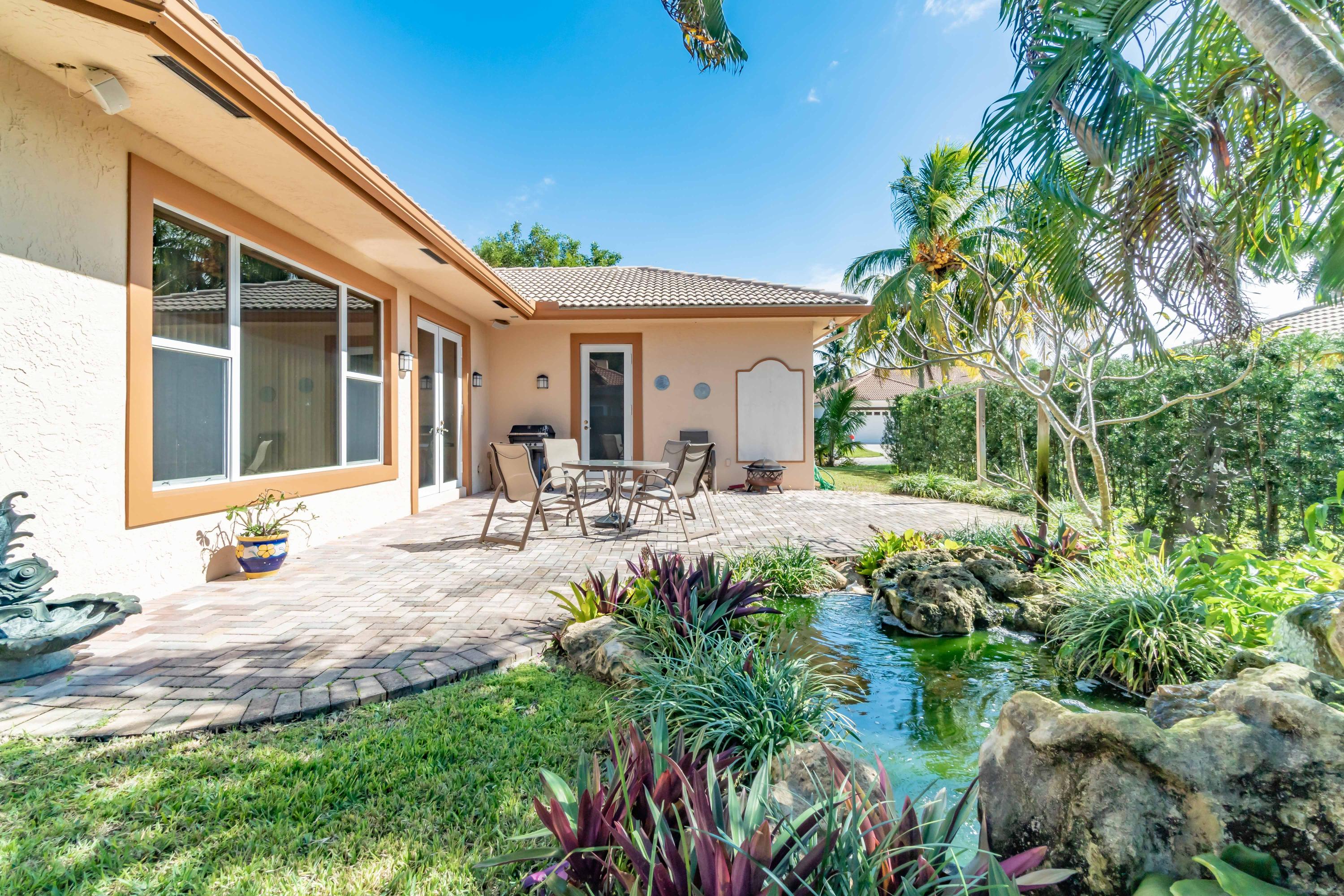 4574 Bucida Road Boynton Beach, FL 33436 - Photo 37 of 41 070