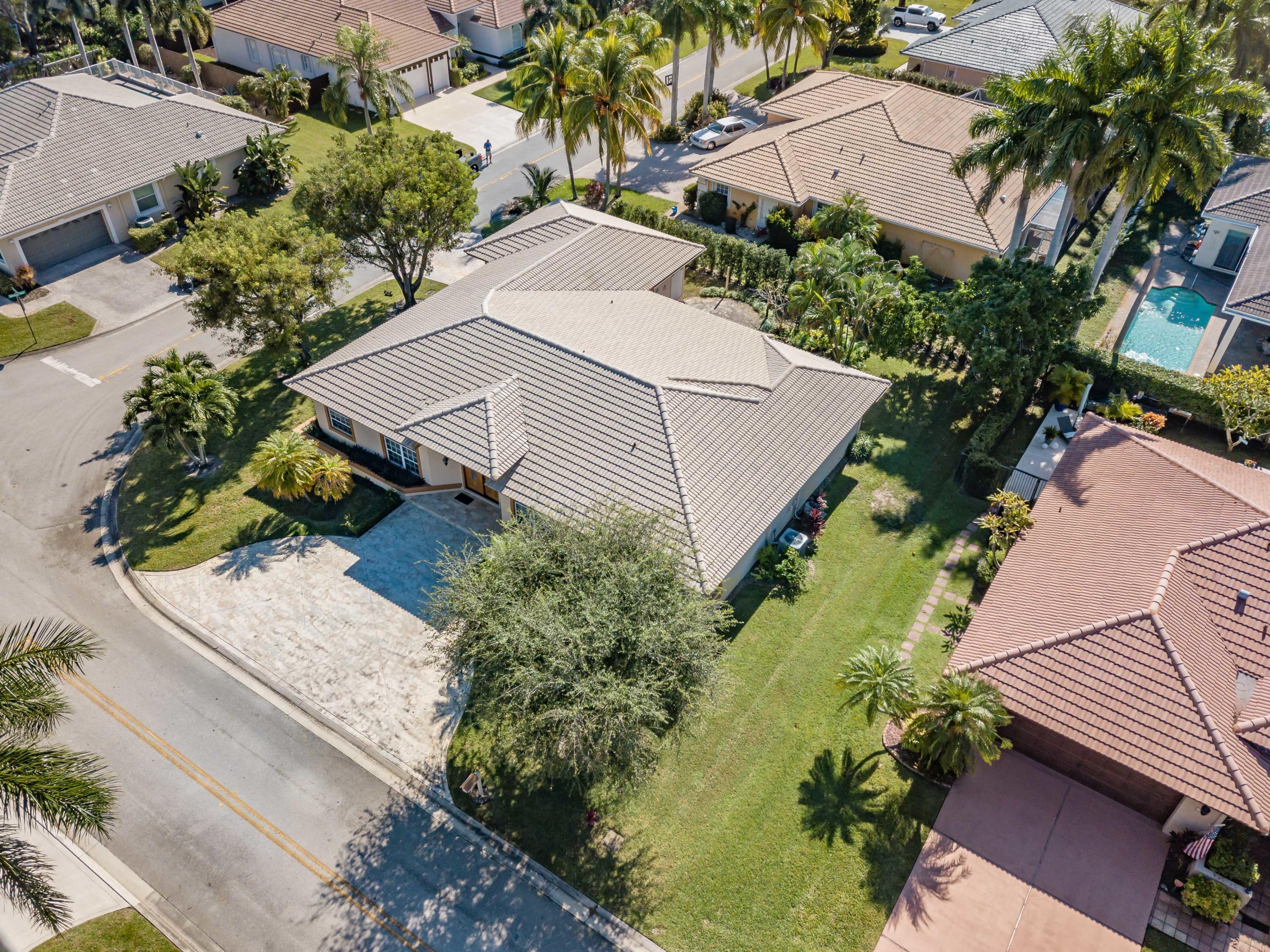 4574 Bucida Road Boynton Beach, FL 33436 - Photo 39 of 41 047
