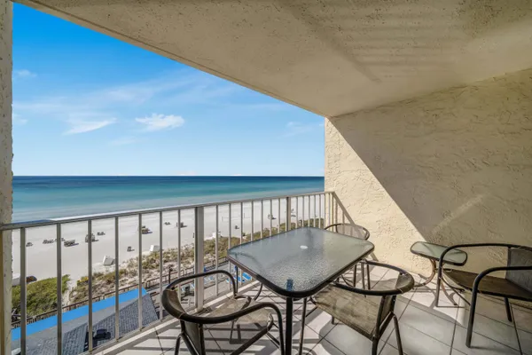 $450,000 | 5801 Thomas Drive, Unit 611, Panama City Beach, FL 32408