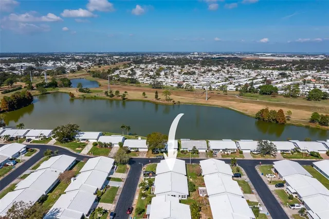 $399,900 | 9235 35th Way North, Unit 6, Pinellas Park, FL 33782