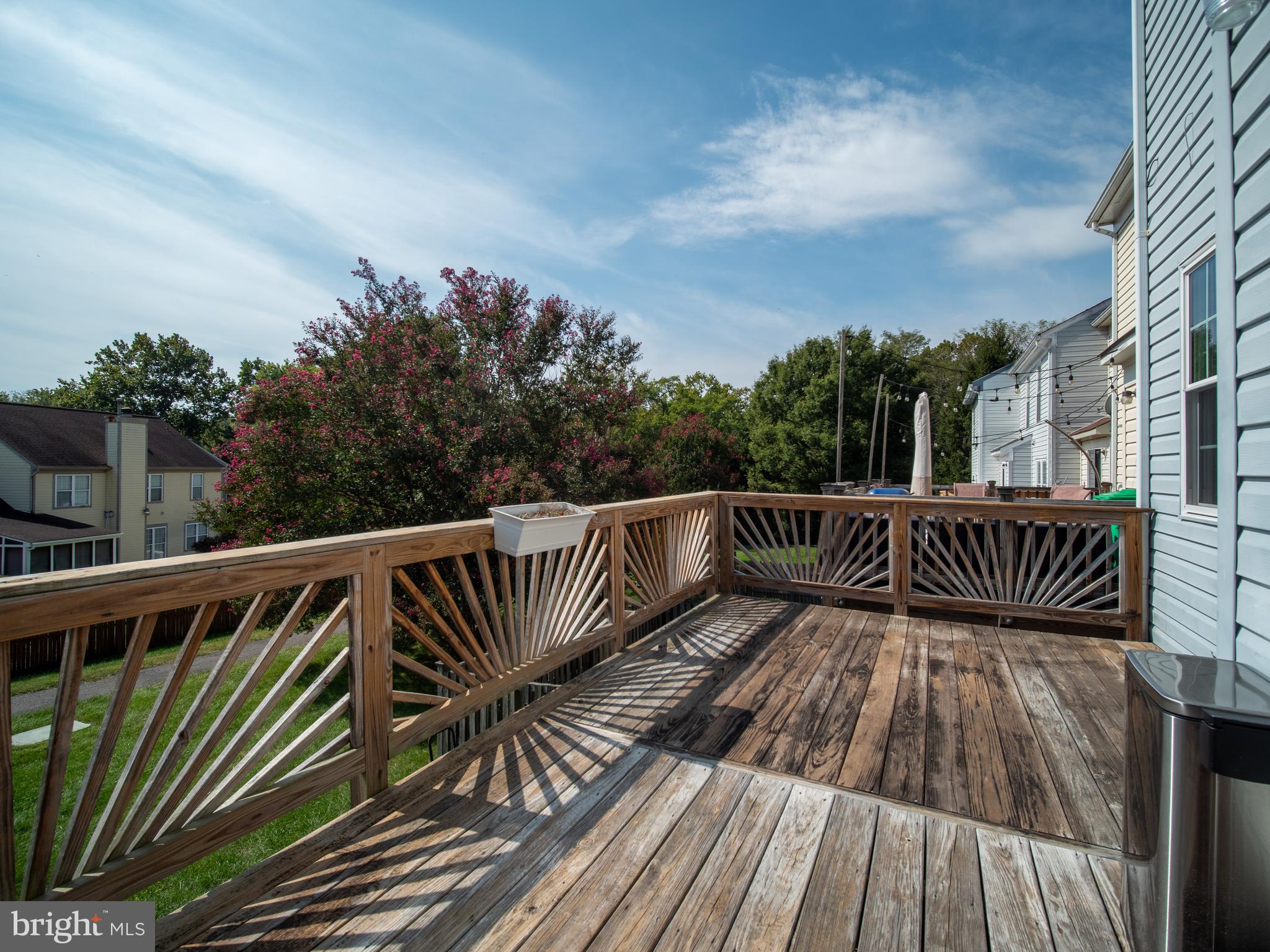 918 Lake Overlook Drive Bowie, MD 20721 - Photo 9 of 29 a view of balcony with wooden floor and fence