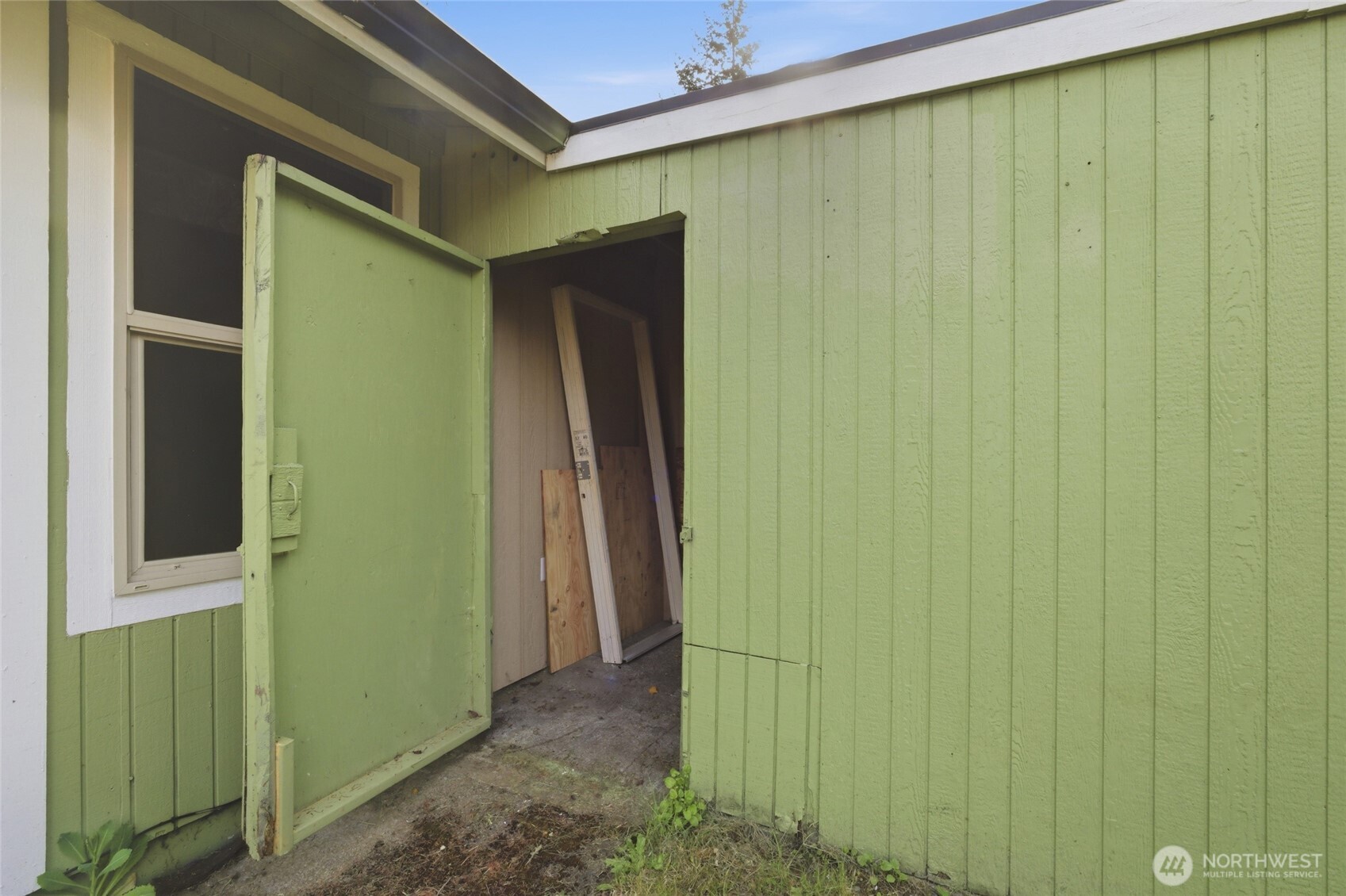 122 Raintree Loop Southeast Rainier, WA 98576 - Photo 26 of 33