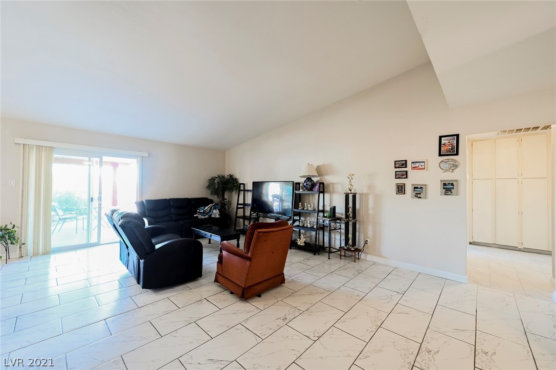 1830 Nuevo Road Henderson, NV 89014 - Photo 16 of 34 Gallery Image 16