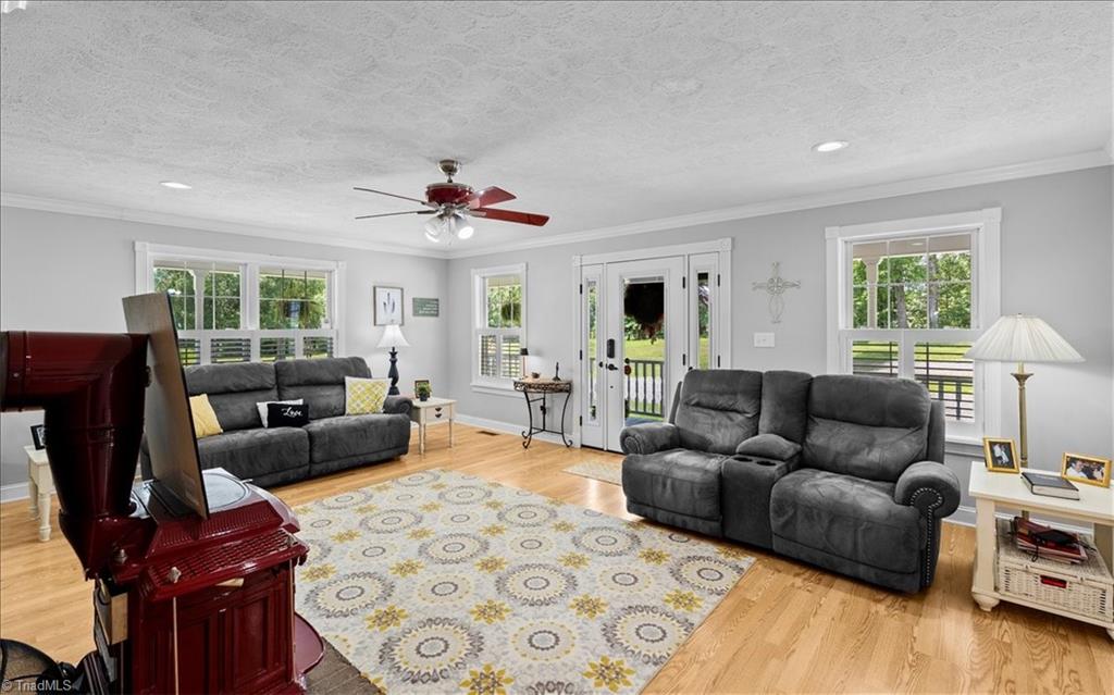 523 Round House Road Eden, NC 27288 - Photo 17 of 50