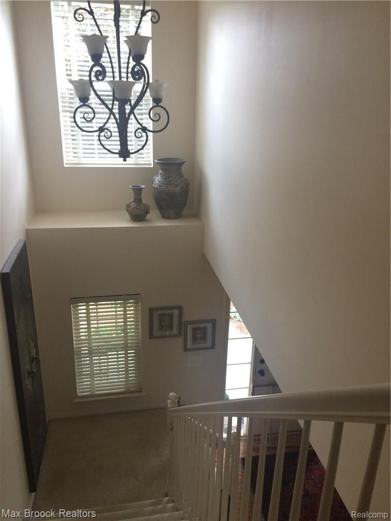 30 Ridge Field Court Oxford, MI 48371 - Photo 21 of 45 Stairs leading up to second floor