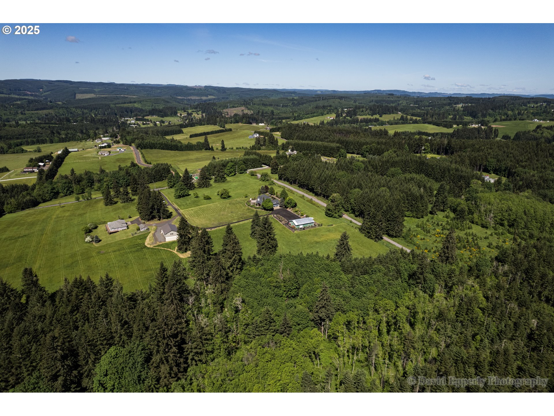 60750 Robinette Road St. Helens, OR 97051 - Photo 40 of 46 a view of a city