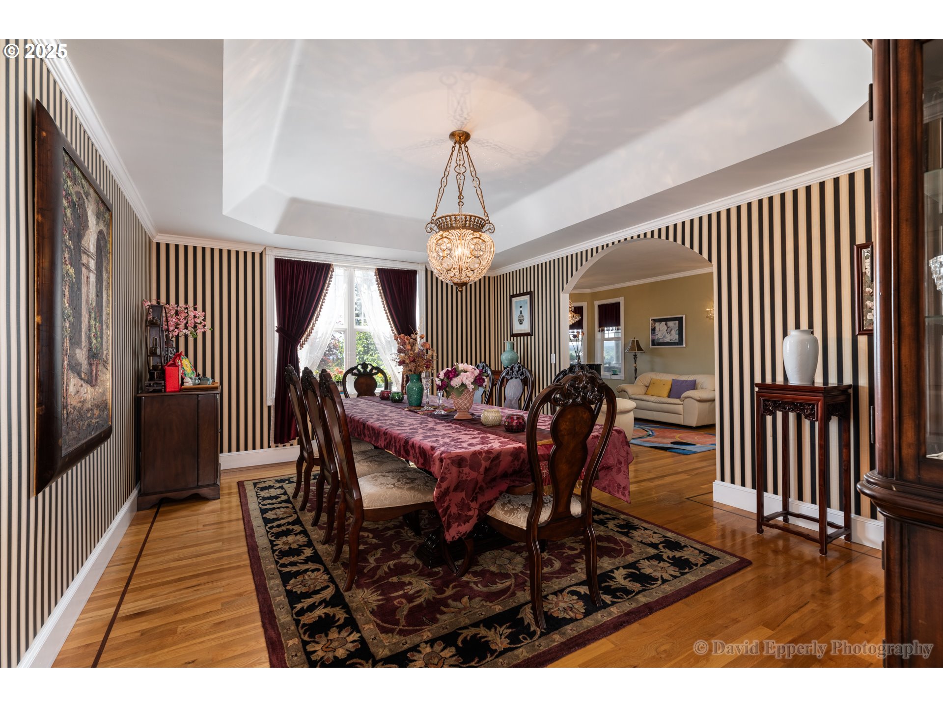60750 Robinette Road St. Helens, OR 97051 - Photo 9 of 46 a dining room with furniture window and wooden floor