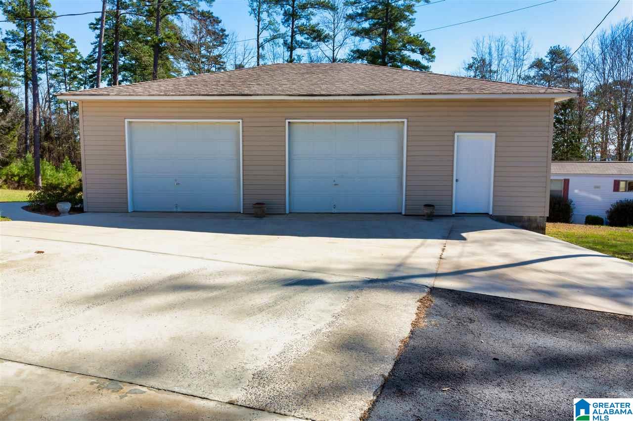 2026 County Highway 9 Hayden, AL 35079 - Photo 5 of 46