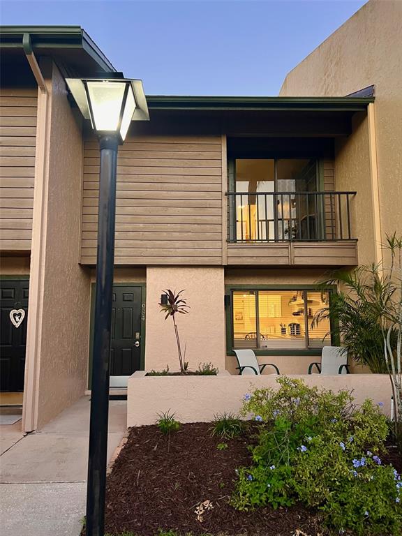 984 Sunridge Drive, Unit J3 Sarasota, FL 34234 - Photo 1 of 31