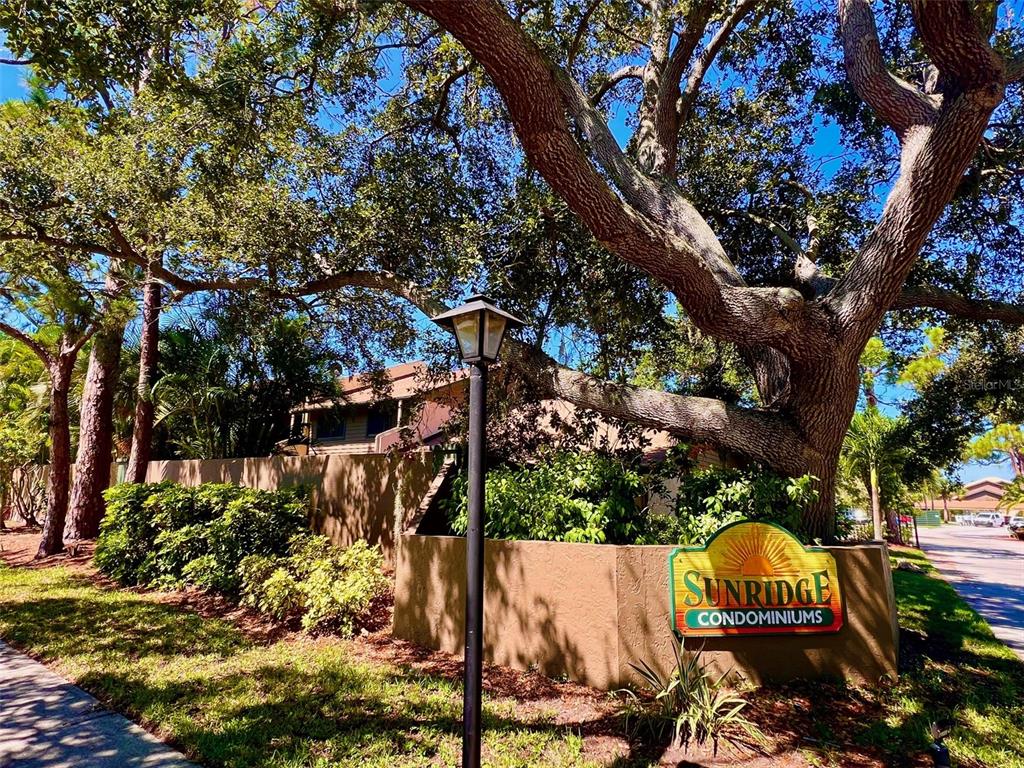 984 Sunridge Drive, Unit J3 Sarasota, FL 34234 - Photo 28 of 31