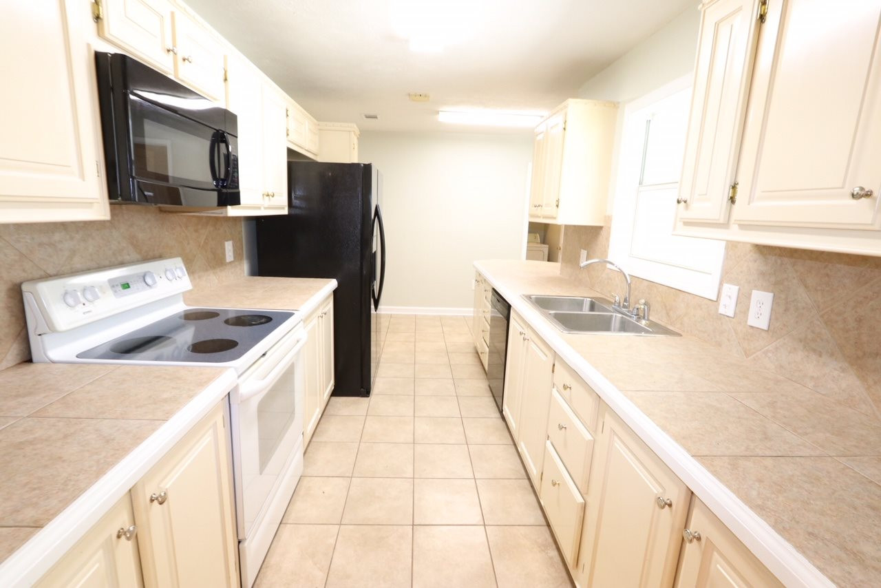 124 Stigler Rosa Drive Florence, MS 39073 - Photo 8 of 25 Photo 8