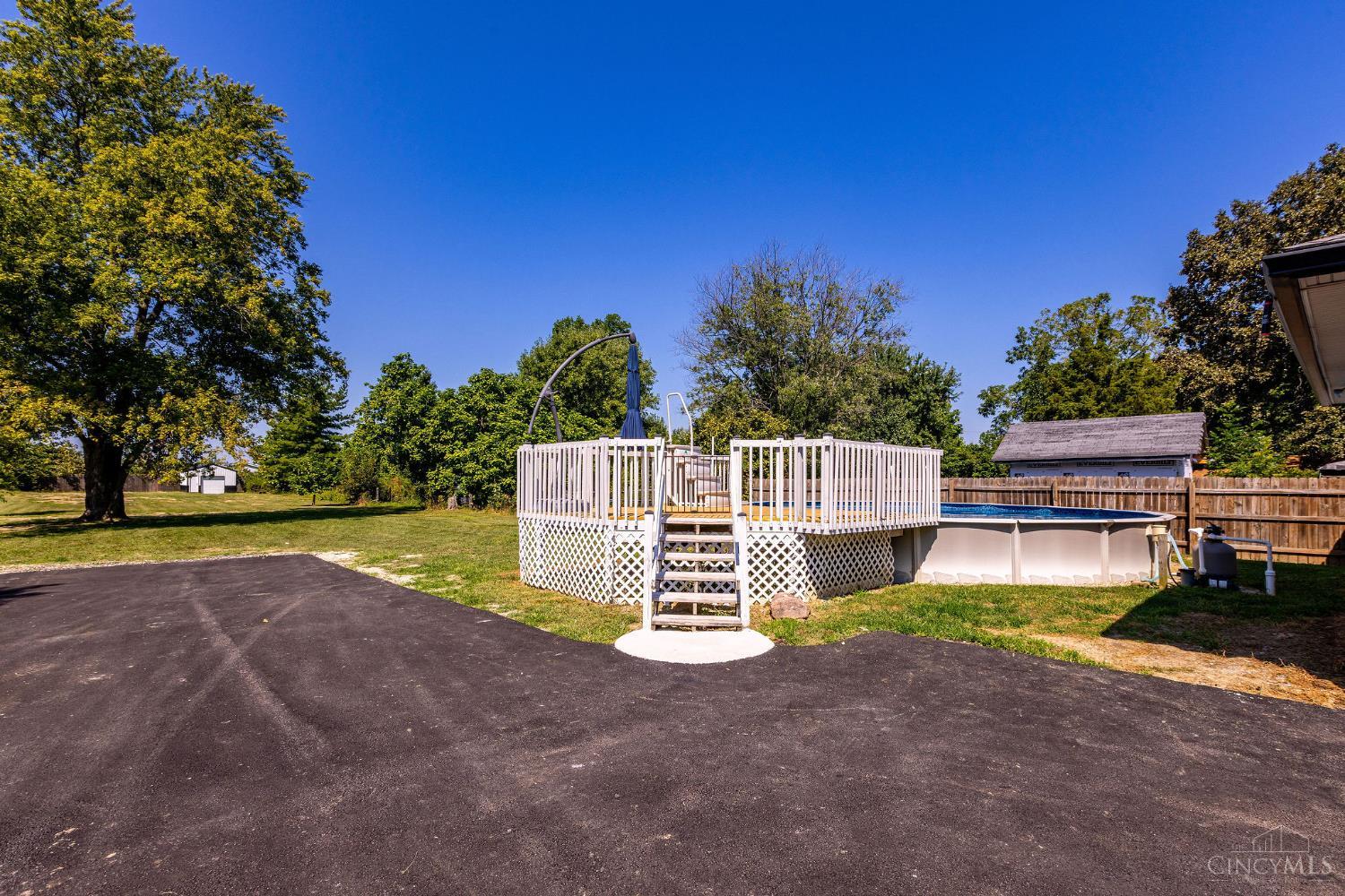 8609 Butler Warren Road West Chester, OH 45069 - Photo 36 of 49 Gallery Image 36