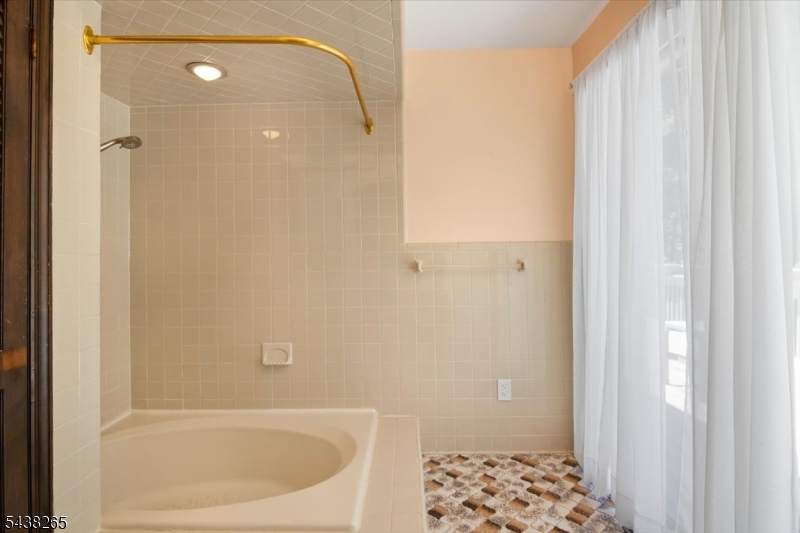 6 Green Hills Road Mendham, NJ 07945 - Photo 29 of 42