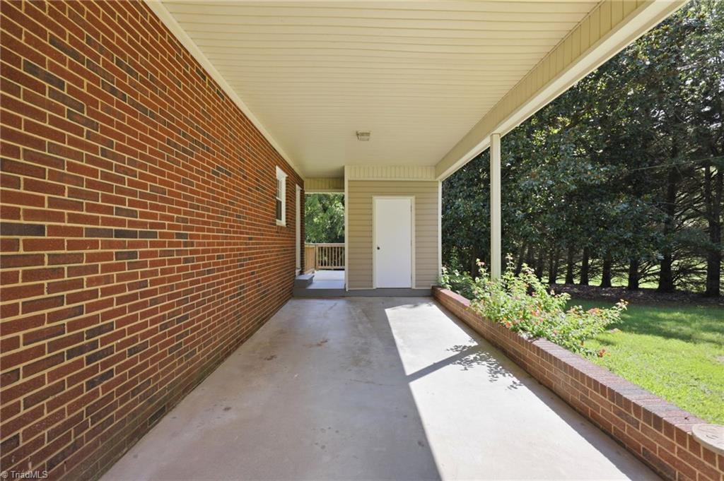 231 Dodson Road Mebane, NC 27302 - Photo 27 of 32 Gallery Image 27