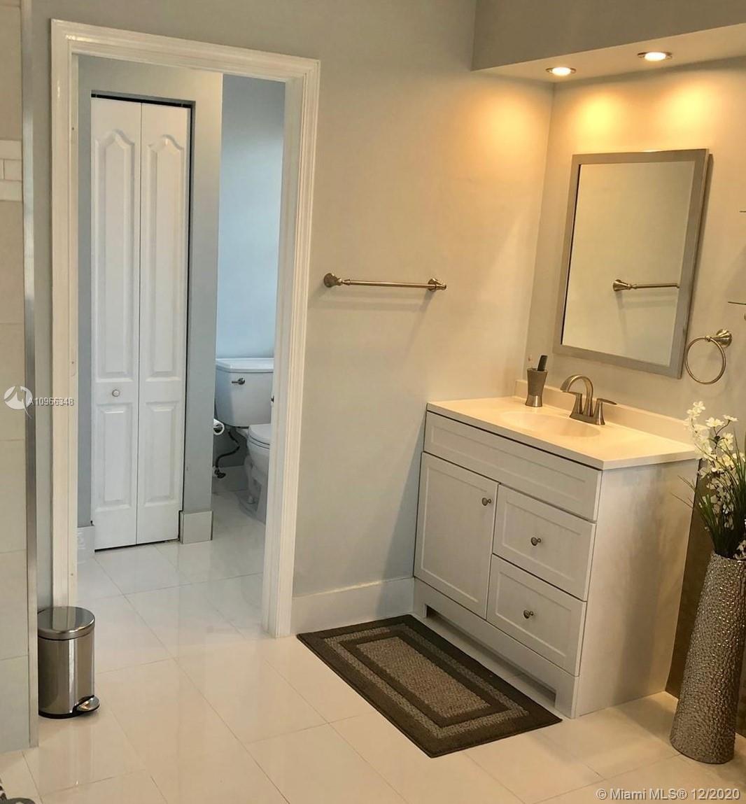 18046 Samba Lane Boca Raton, FL 33496 - Photo 26 of 34