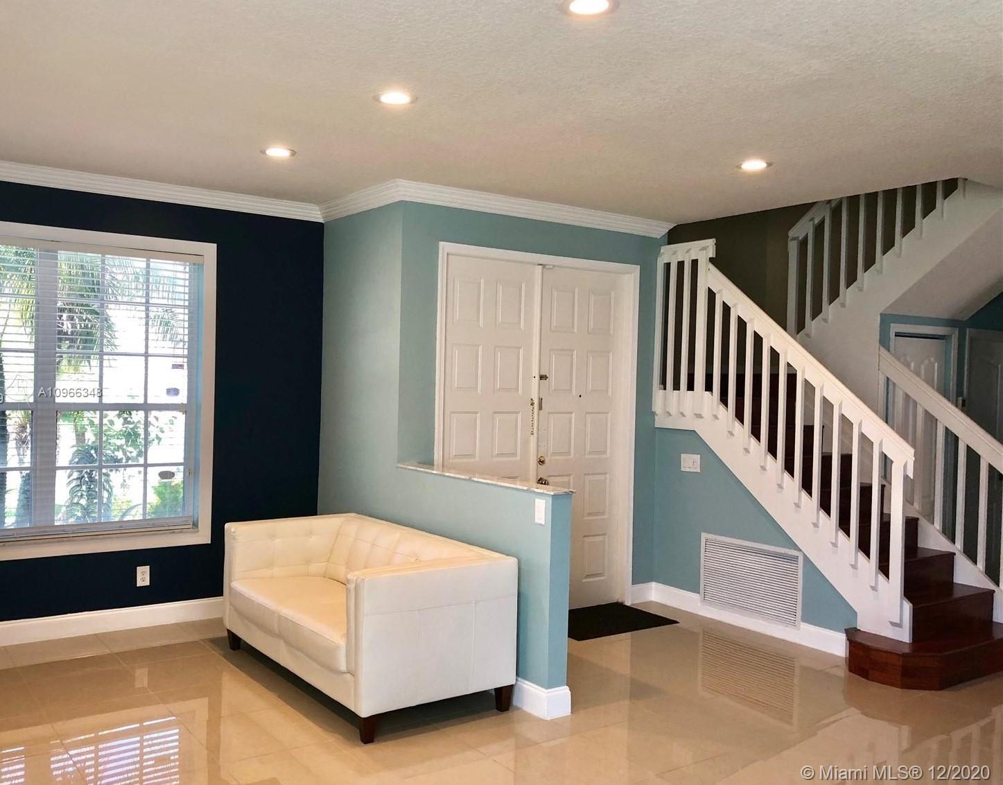 18046 Samba Lane Boca Raton, FL 33496 - Photo 5 of 34