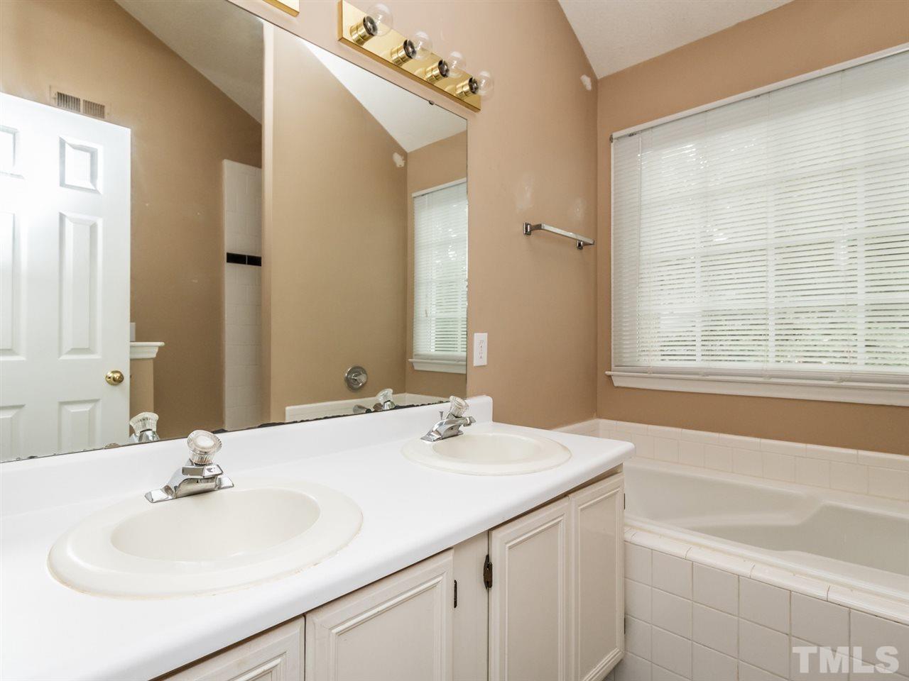 2804 Westwick Court Raleigh, NC 27615 - Photo 12 of 19