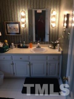909 Brookfield Road Raleigh, NC 27615 - Photo 8 of 19