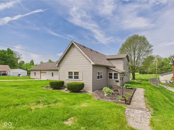 $255,000 | 238 South Jefferson Street, Pendleton, IN 46064