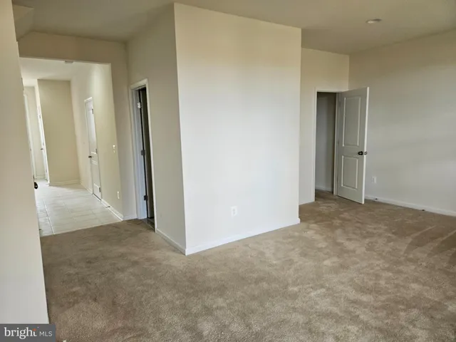 an empty room with closet
