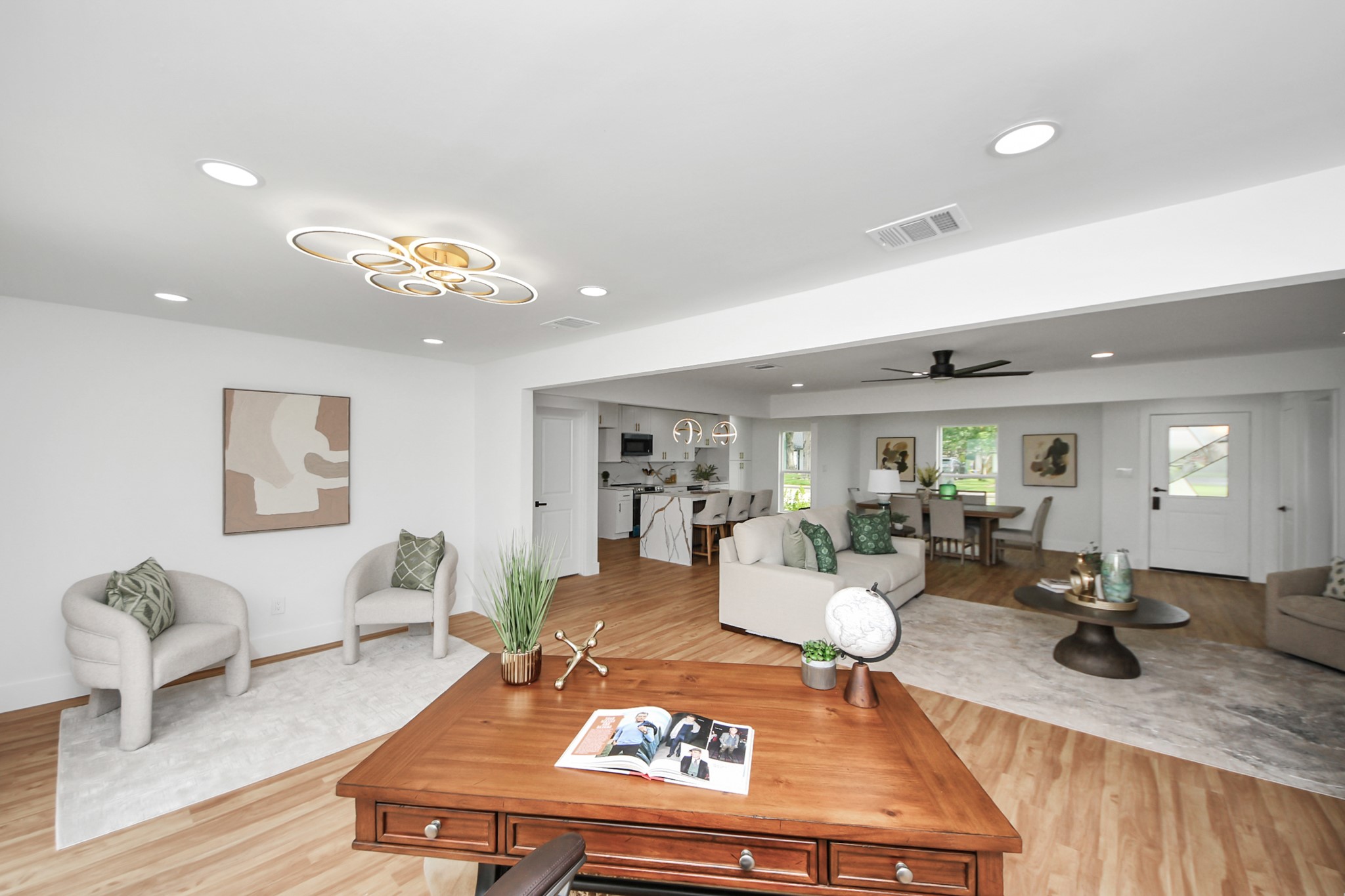 6249 Locke Lane Houston, TX 77057 - Photo 28 of 46