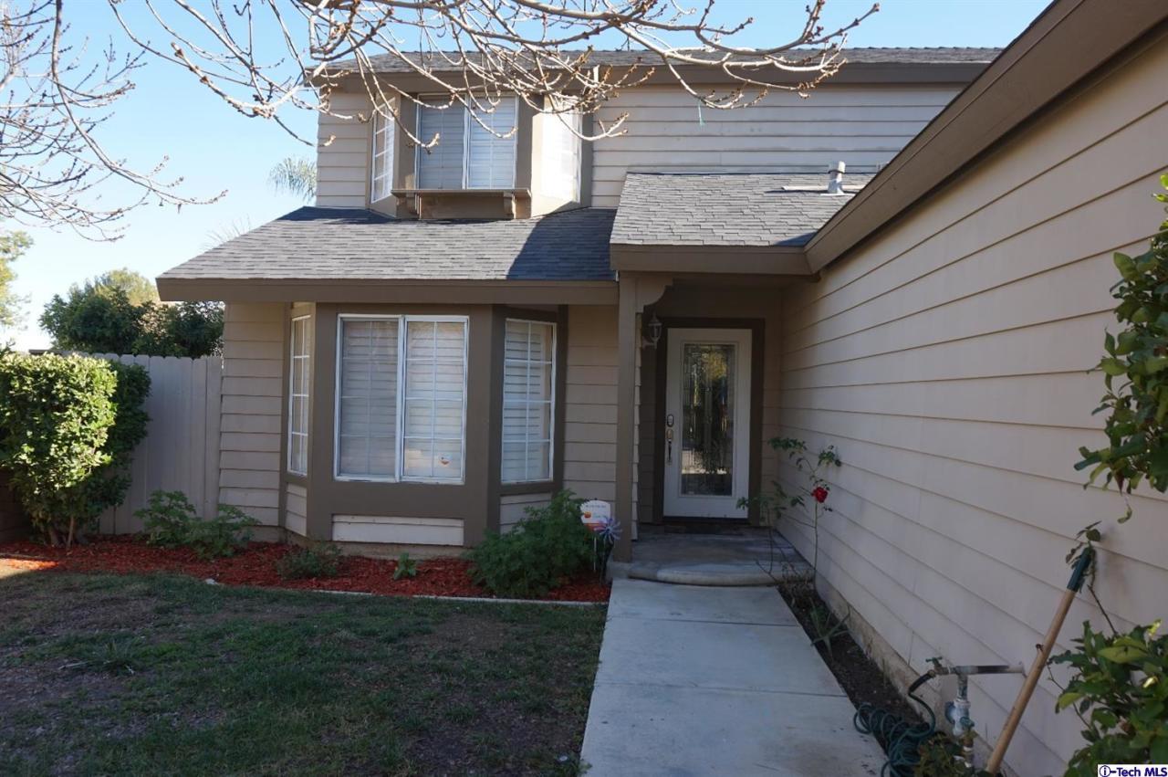 28164 Royal Road Castaic, CA 91384 - Photo 2 of 23 Additional Photo