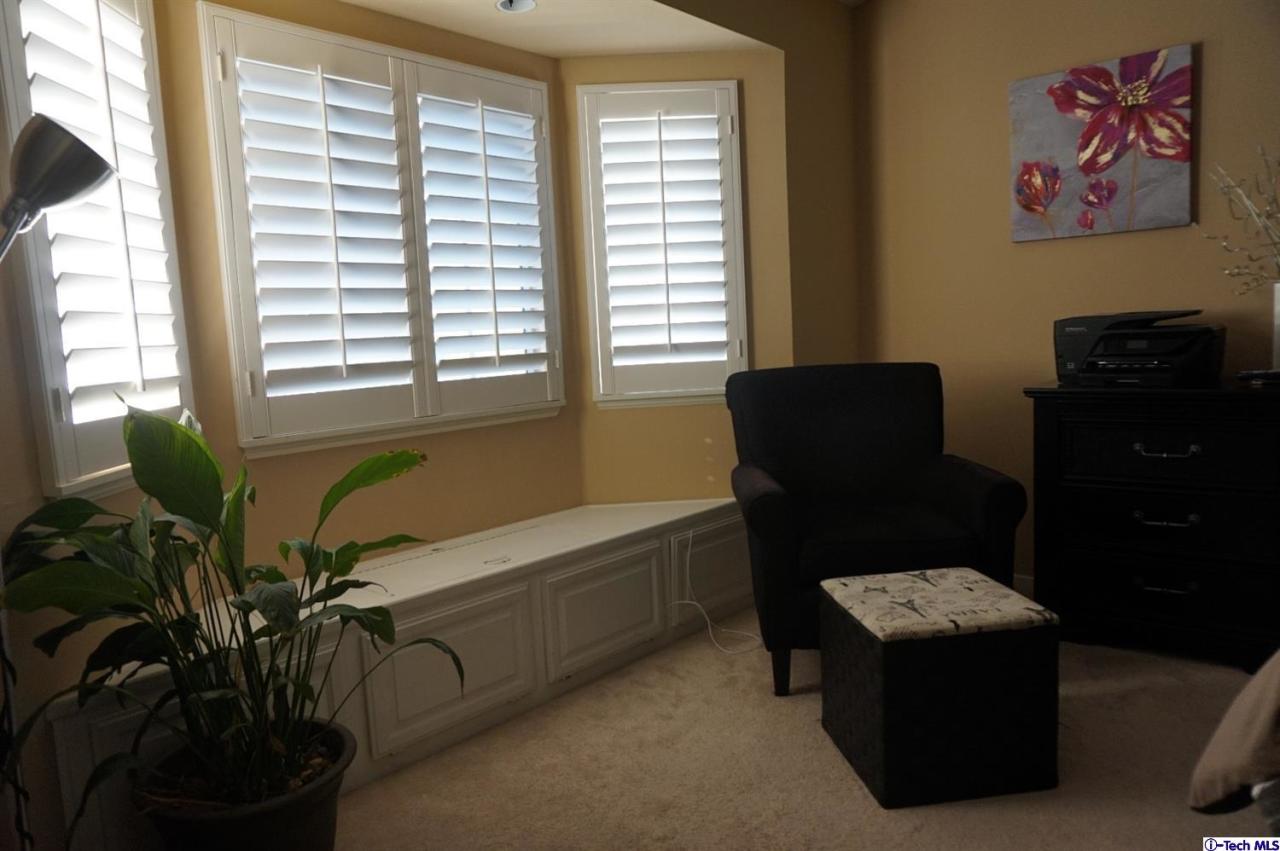 28164 Royal Road Castaic, CA 91384 - Photo 15 of 23 Additional Photo