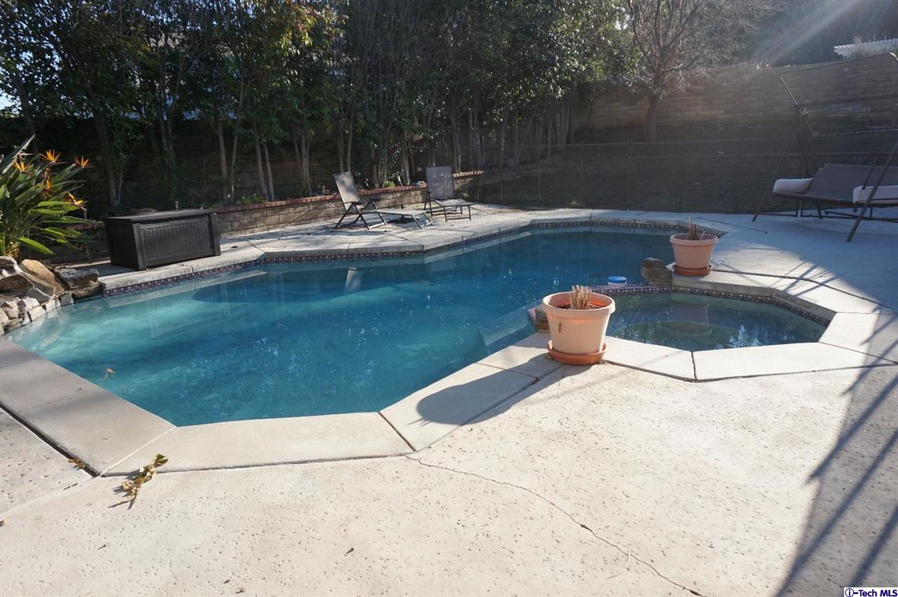 28164 Royal Road Castaic, CA 91384 - Photo 19 of 23 Additional Photo