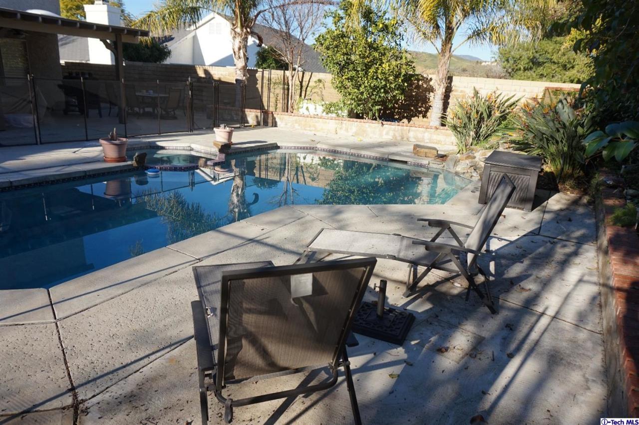 28164 Royal Road Castaic, CA 91384 - Photo 20 of 23 Additional Photo