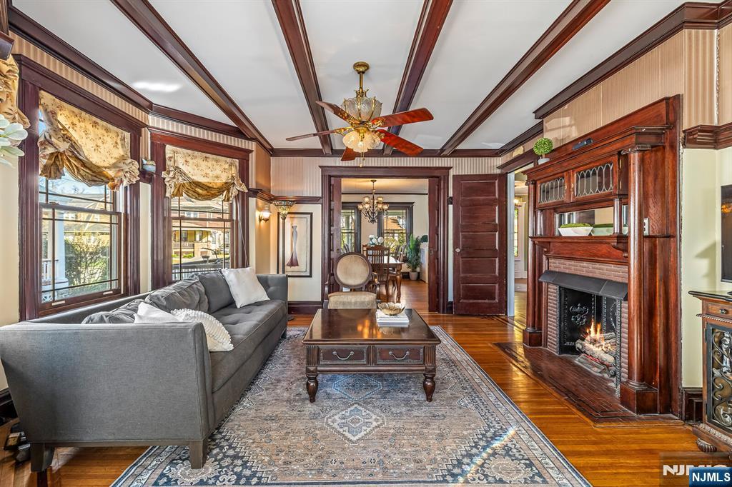 208 Mortimer Avenue Rutherford, NJ 07070 - Photo 12 of 41