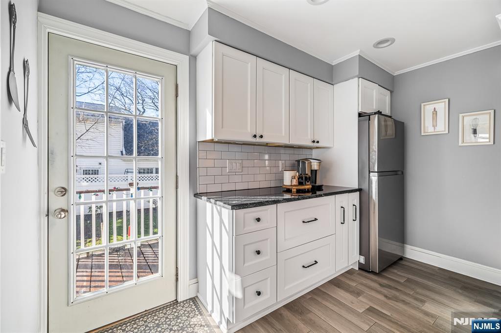 208 Mortimer Avenue Rutherford, NJ 07070 - Photo 14 of 41