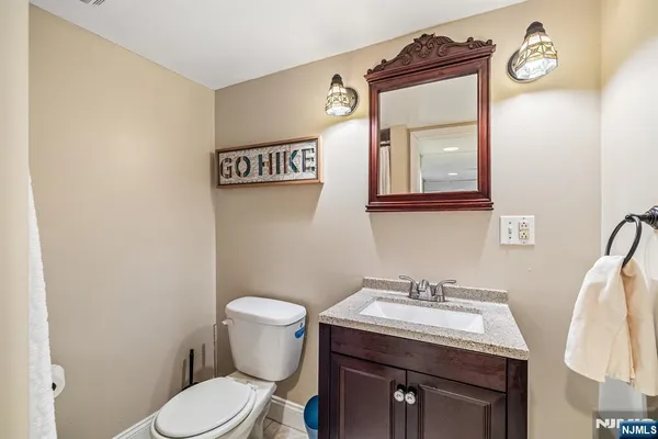 $979,500 | 208 Mortimer Avenue, Rutherford, NJ 07070