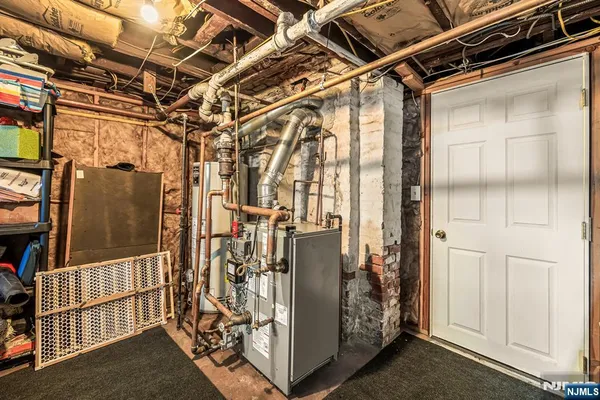 $979,500 | 208 Mortimer Avenue, Rutherford, NJ 07070