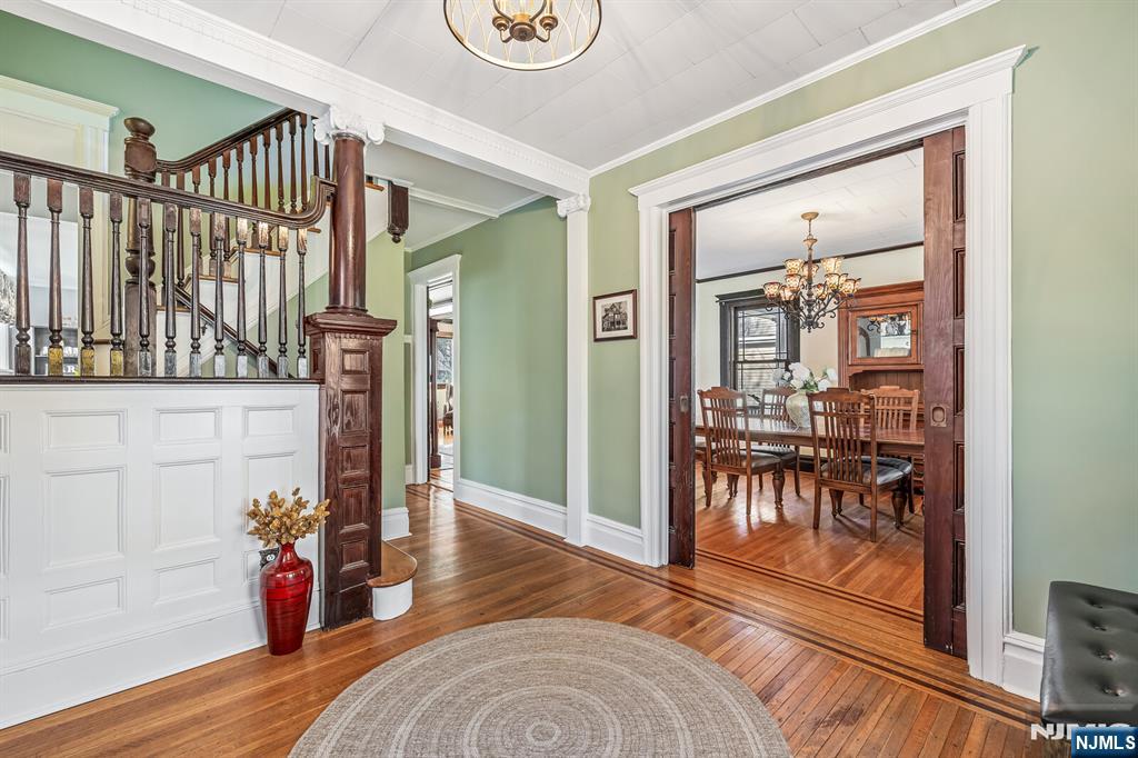 208 Mortimer Avenue Rutherford, NJ 07070 - Photo 6 of 41