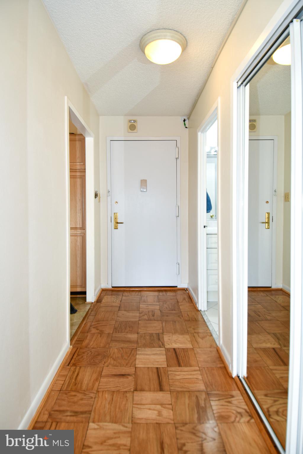 5225 Pooks Hill Road, Unit 803N Bethesda, MD 20814 - Photo 16 of 43 a view of a hallway