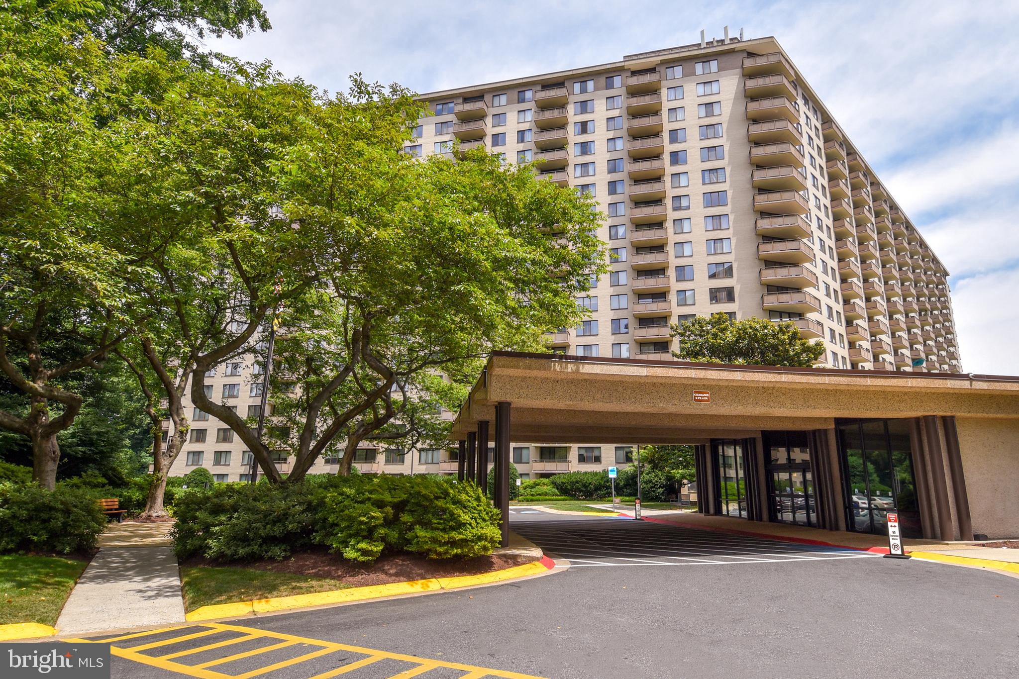 5225 Pooks Hill Road, Unit 803N Bethesda, MD 20814 - Photo 23 of 43 front view of a building