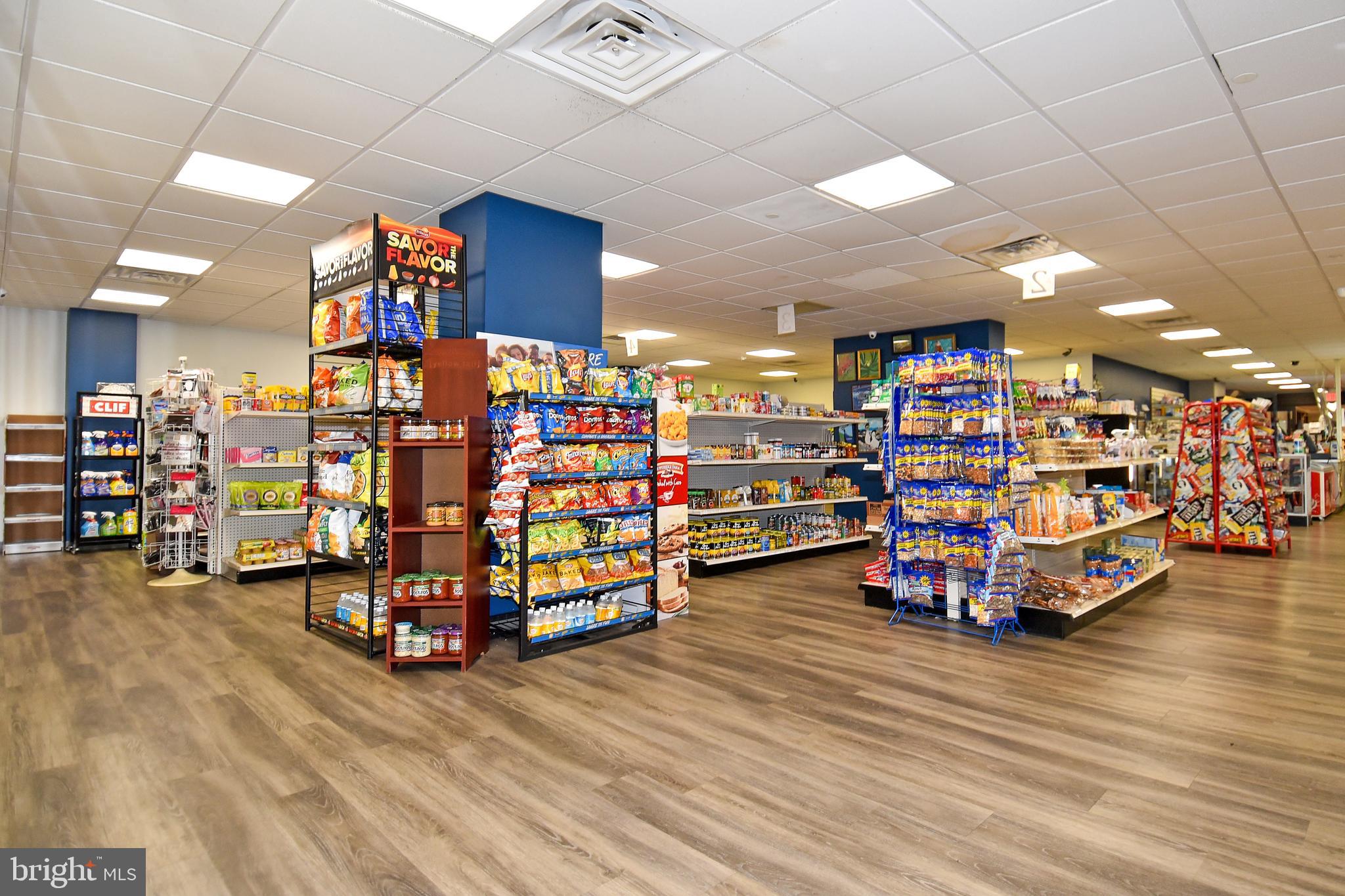 5225 Pooks Hill Road, Unit 803N Bethesda, MD 20814 - Photo 43 of 43 a room with lots of wooden floor