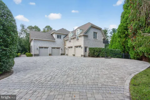 $3,350,000 | 9864 Walker Glen Court, Great Falls, VA 22066