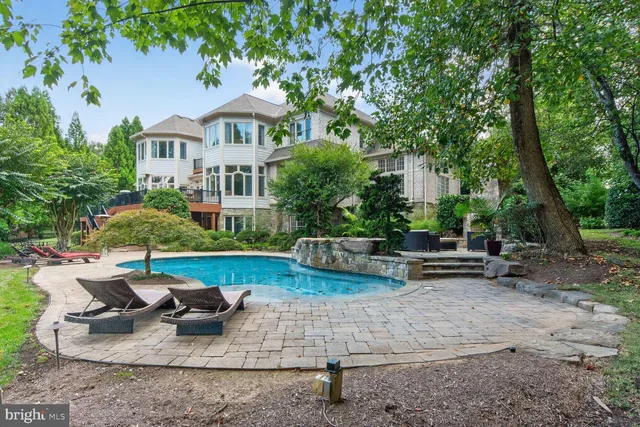 $3,350,000 | 9864 Walker Glen Court, Great Falls, VA 22066